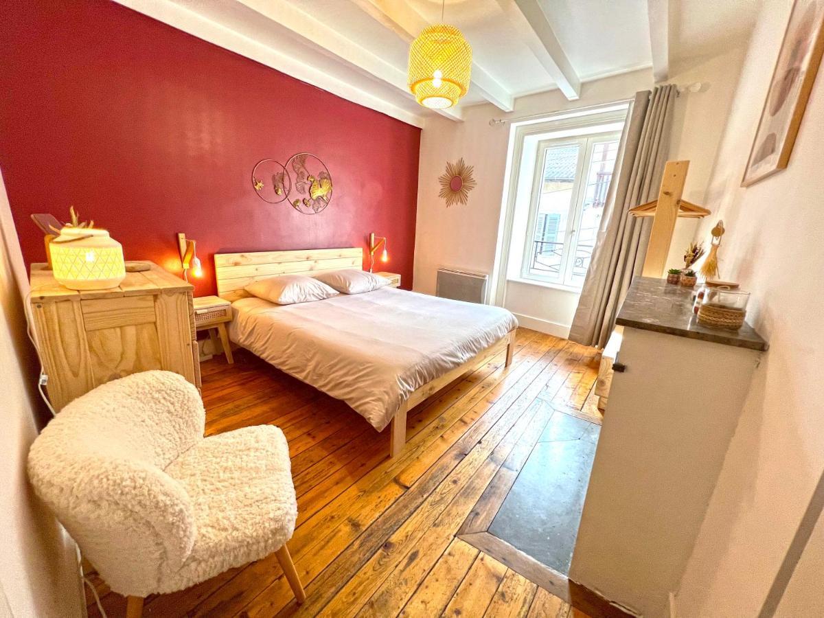 Gite Cosy Avec Jacuzzi Classe 3 Etoiles Poncin 外观 照片